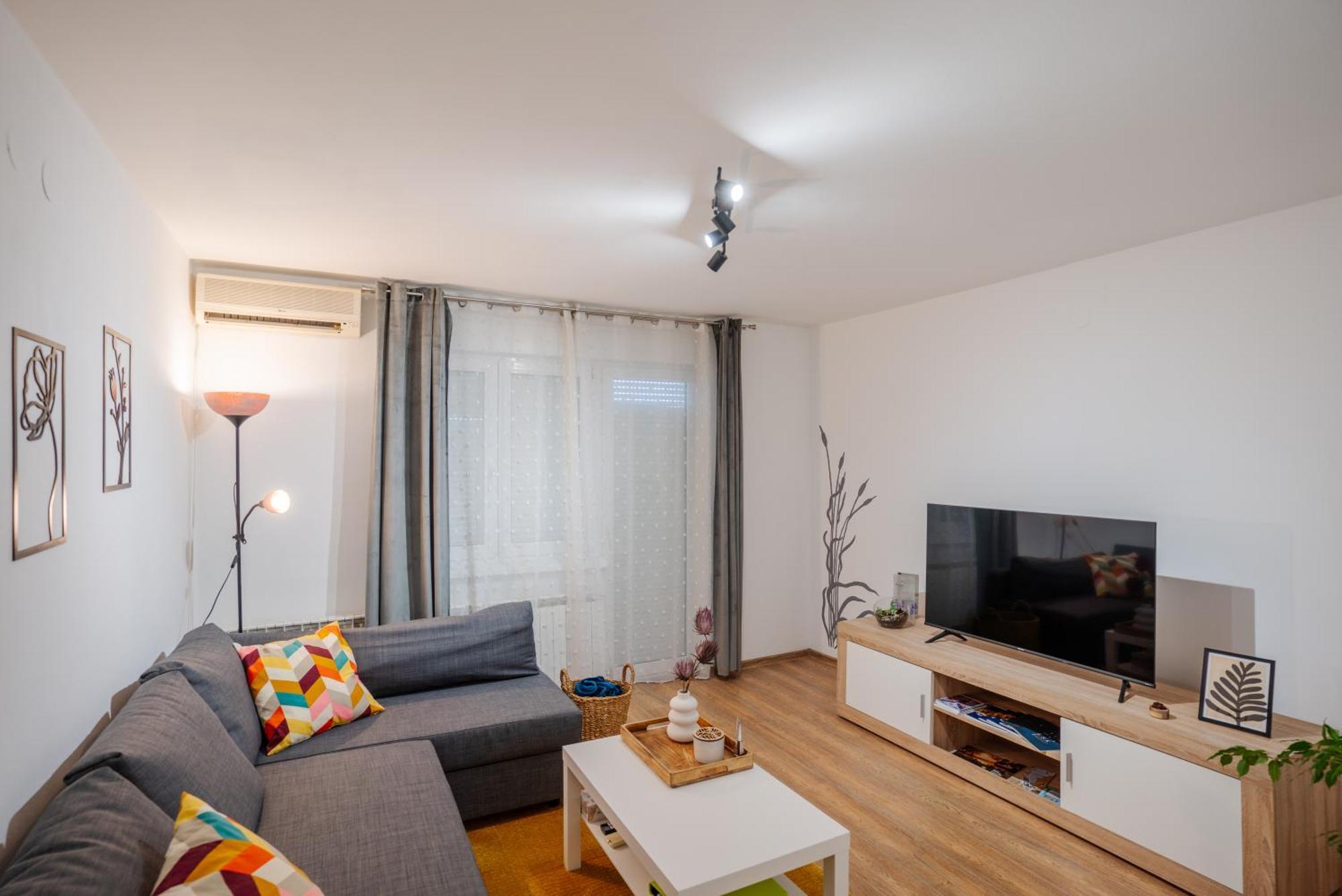Apartman Sanda Вуковар Экстерьер фото