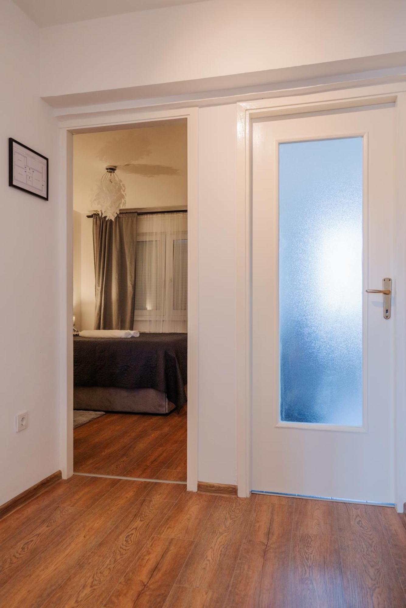 Apartman Sanda Вуковар Экстерьер фото
