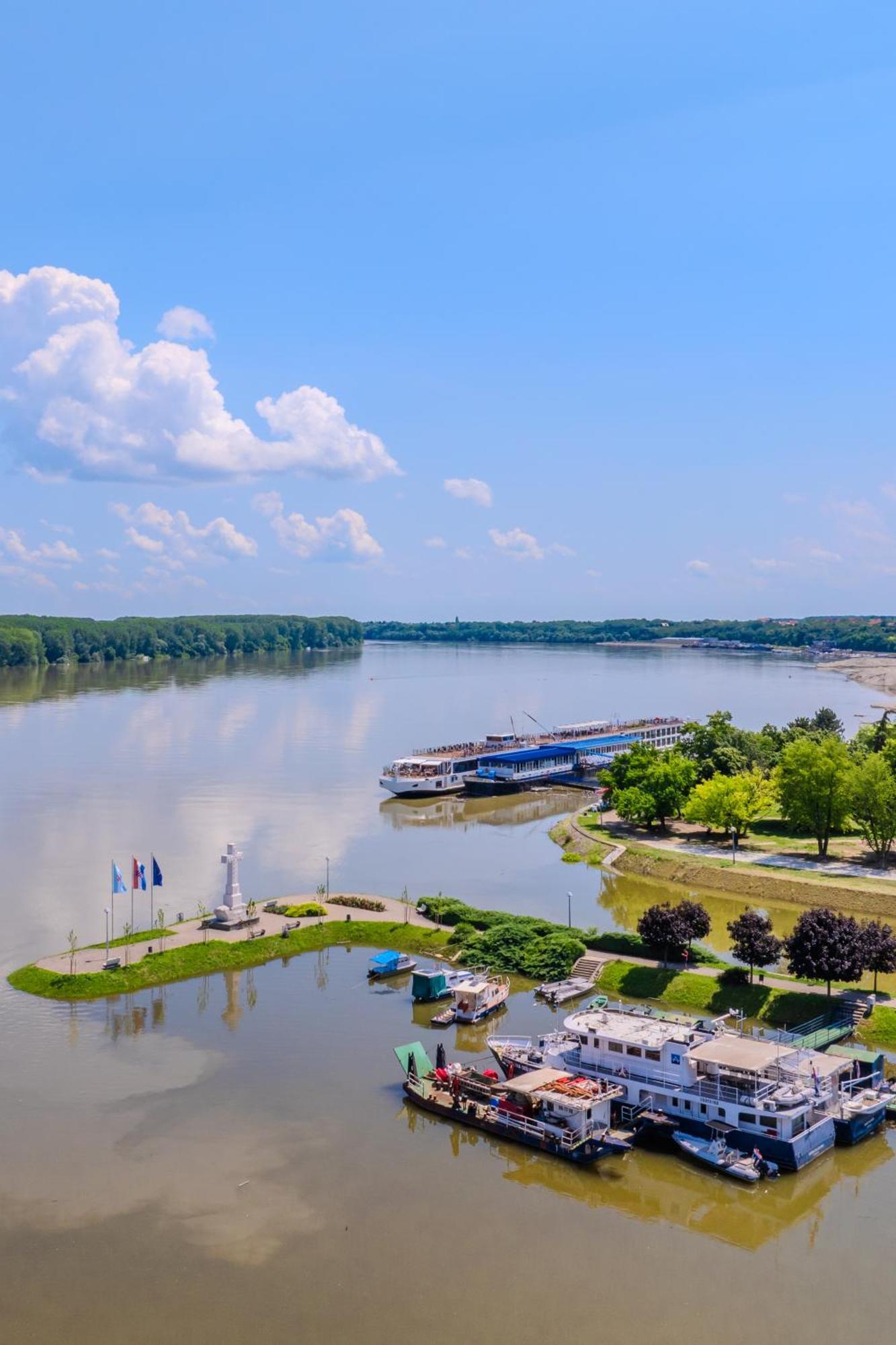 Apartman Sanda Вуковар Экстерьер фото