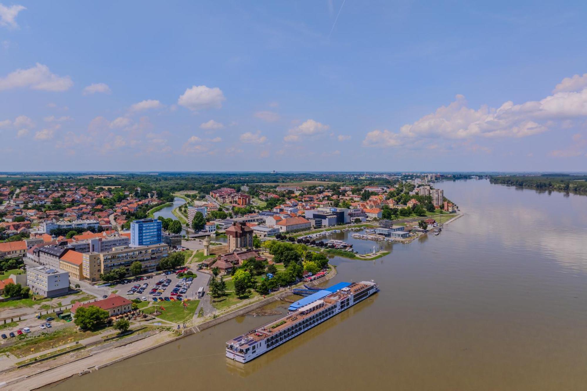 Apartman Sanda Вуковар Экстерьер фото